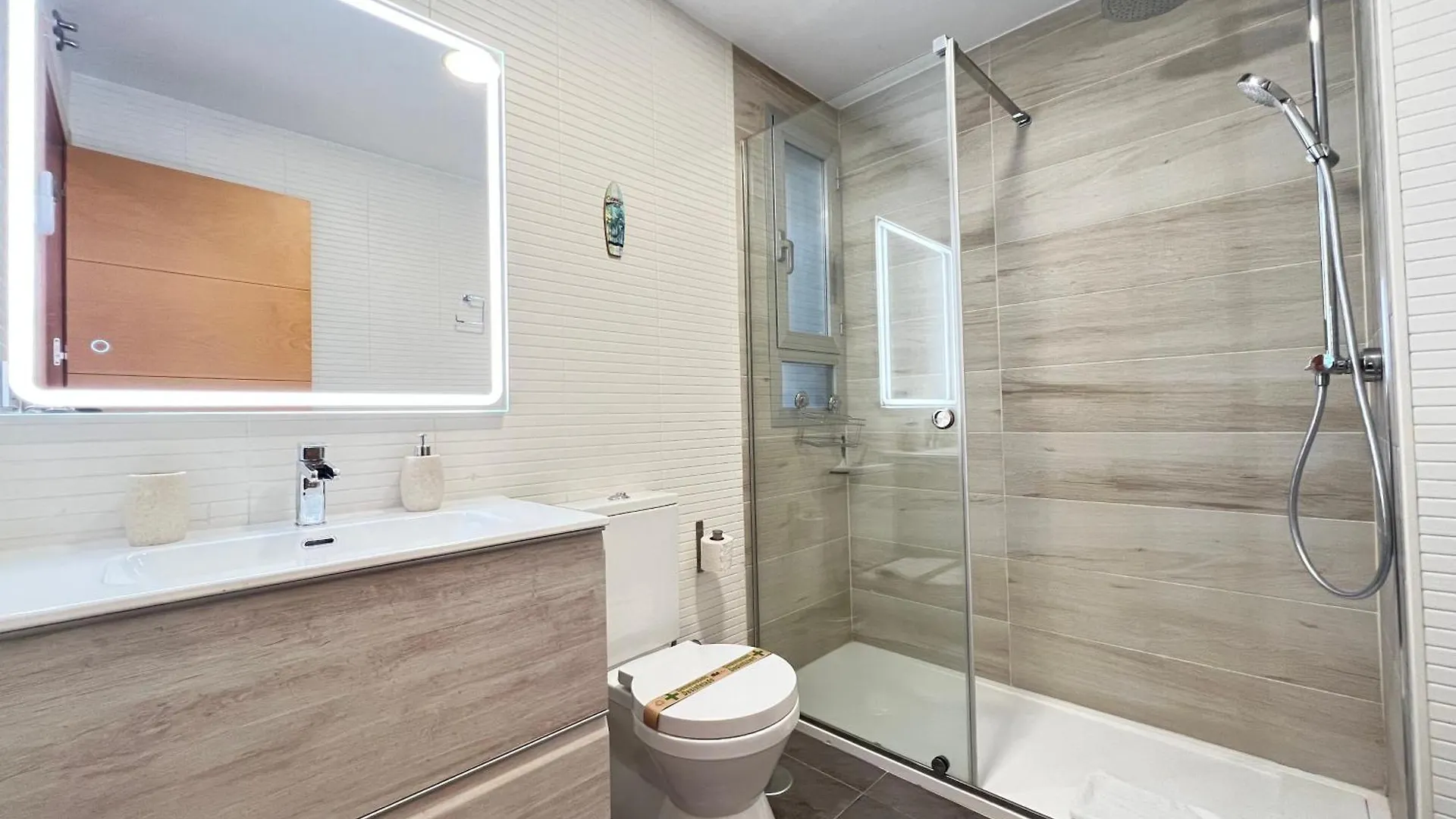 Pushe Alhendin Shopping & Culture Apartment